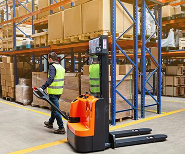 Treinamento Operacao de Paleteiras NR11